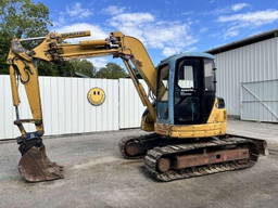 Komatsu PC75UU-3