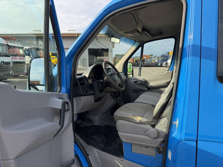 Volkswagen Crafter 12