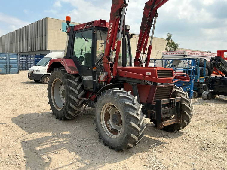 International 845XL 5