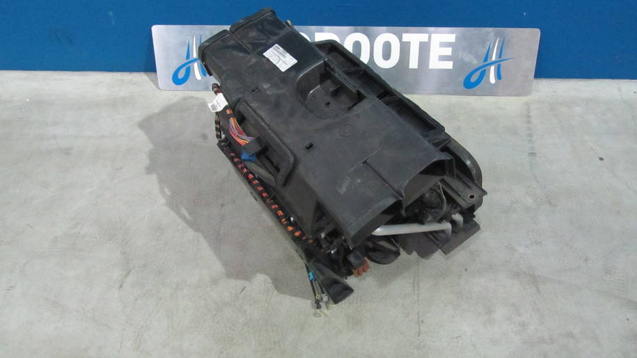 Mercedes-Benz Airconditioning 0018306260 1