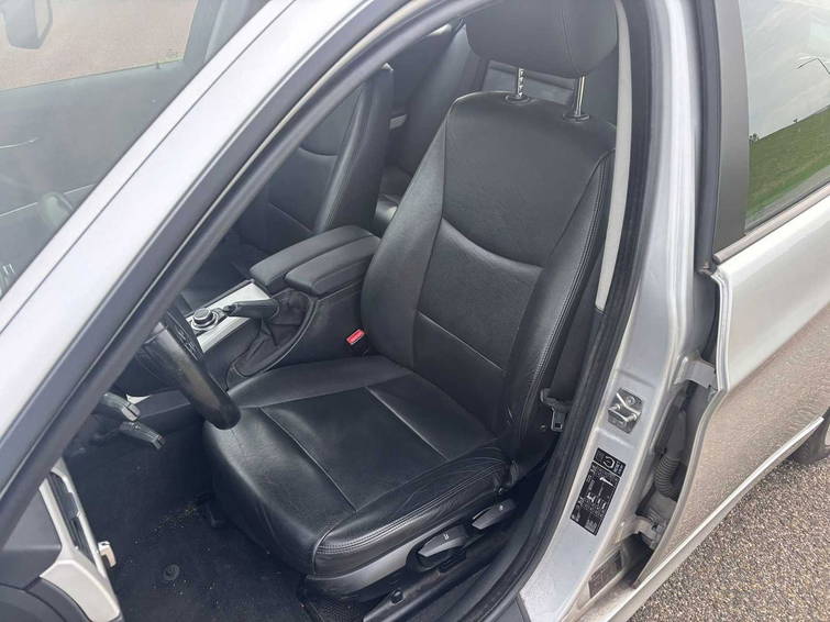 BMW 3-serie Touring 320i Business Line 4
