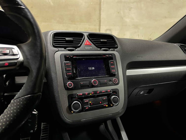Volkswagen Scirocco 1.4 TSI Highline 29