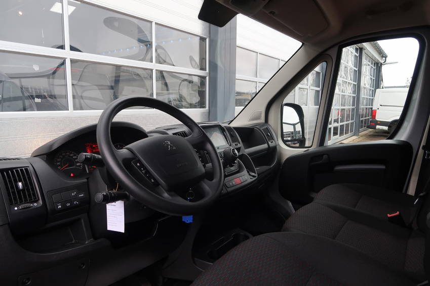 Peugeot Boxer 2.2 BlueHDi 165 L4H3 Camera/ Cruise/ Airco/ Carplay ETC. 25