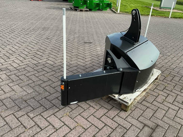 Diversen Tractorbumper SW1000 3