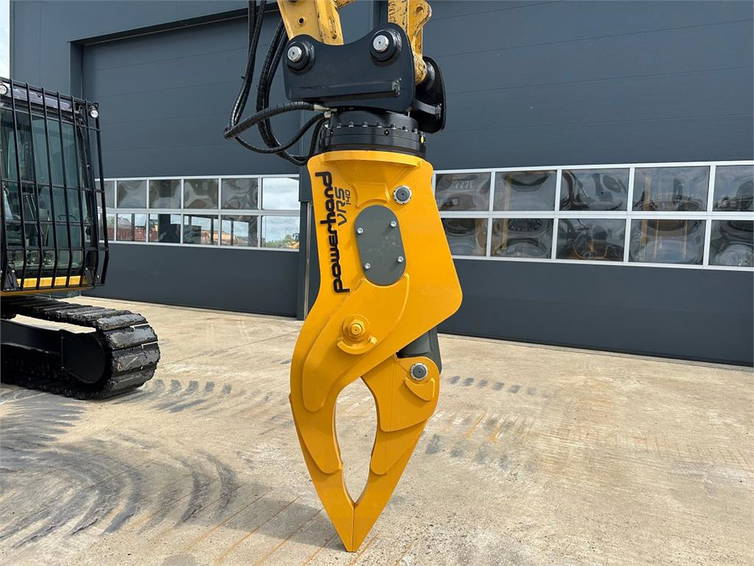 Caterpillar GC 313FL Car Dismantler 9