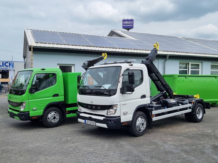 FUSO Fuso 9C18 City Abrollkipper GSR 21