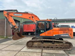 Doosan DX235LC 5 - Only 4226 Hours