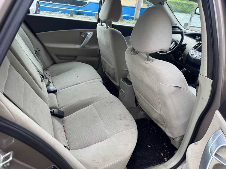Nissan Primera Estate 2.0 Acenta 9