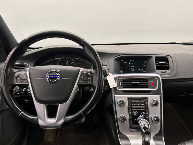 Volvo V60 2.0 D4 Ocean Race 13