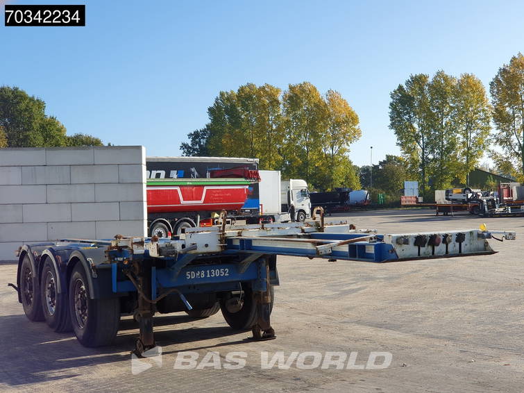 Renders Has 3 axles Liftachse Mutl 45ft 7
