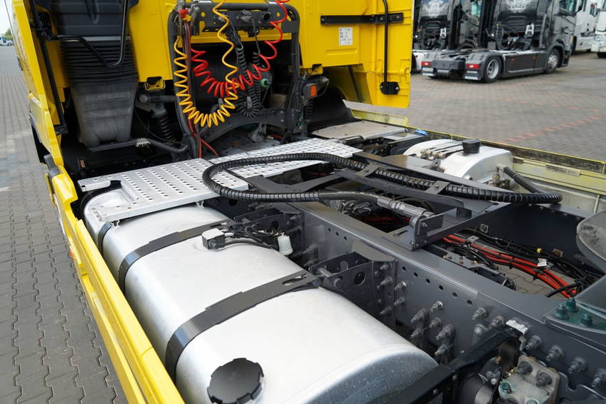 Volvo FH 420 11