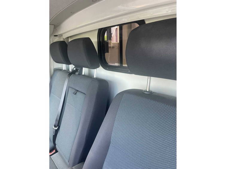 Volkswagen Transporter 2.0 TDI L2H2 Highl. 9