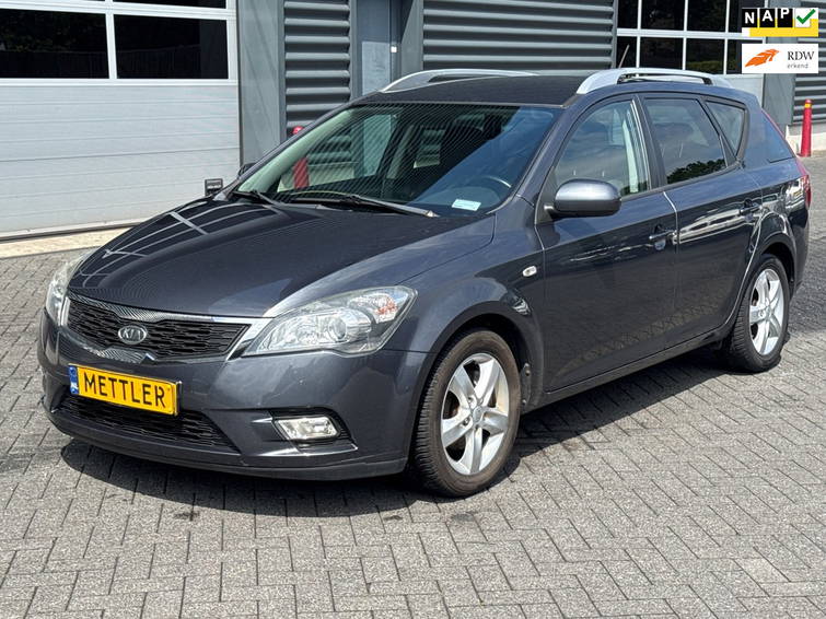 Kia Ceed Cee'd 1.4 Cvvt X-ecutive 1