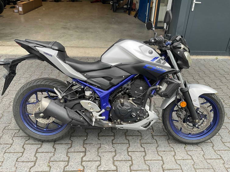 Yamaha MT 03 7