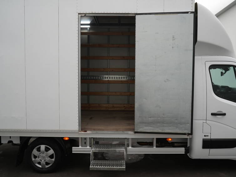 Renault Master 145PK 7