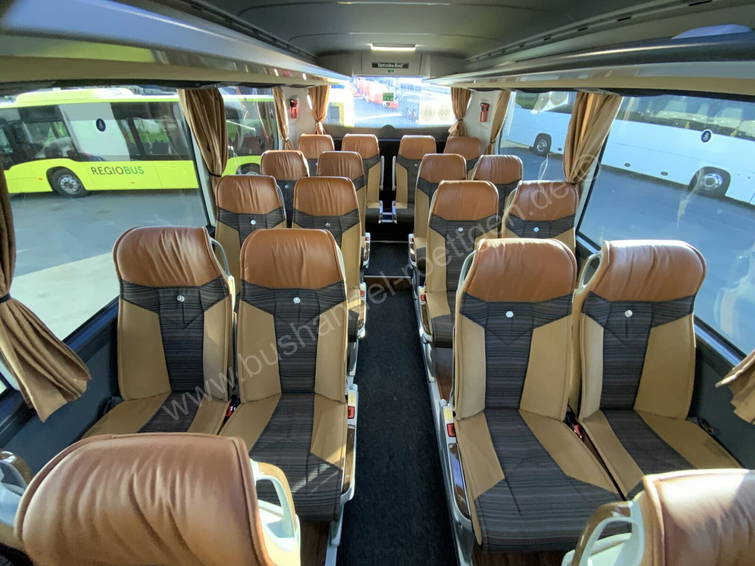 Mercedes-Benz Tourismo L 17 RHD 11