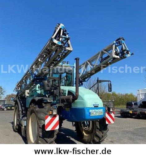 Diversen Berthoud UTL 4000 selbstfahrende Spritze 4