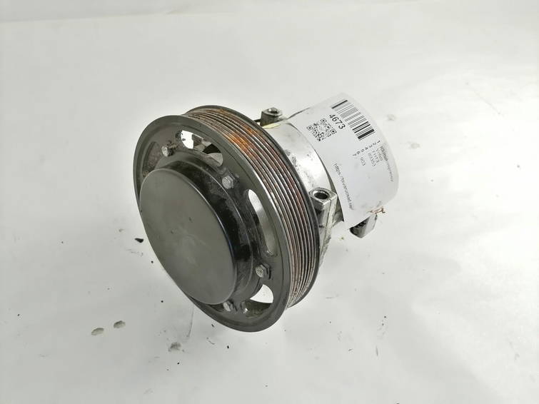 Volvo A /C compressor 3