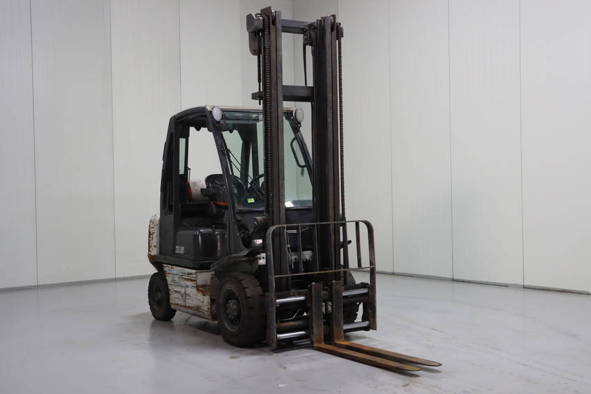 Nissan U1D2A25LQ 1