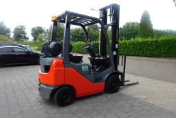 Toyota 02-8 FGF 18 Heftruck