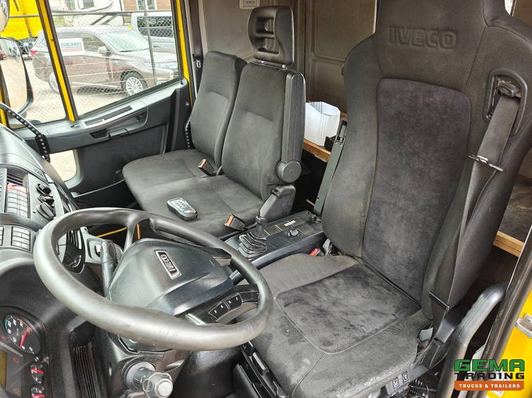 Iveco EuroCargo 120 120-220L 4x2 Half Sleeper Cabin 3 Persons Euro6C - Simplex 5T Jige + Double Winch + Triple Crank + Remote Control 6