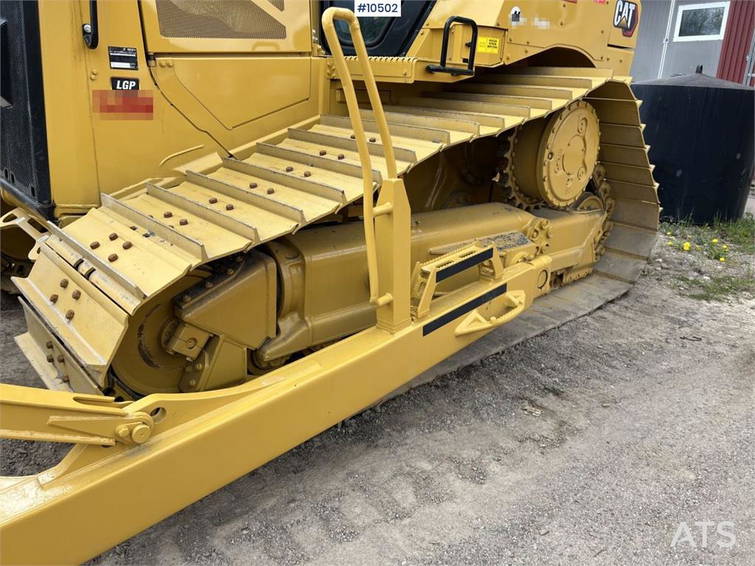 Caterpillar D6XE LGP Bulldozer 21