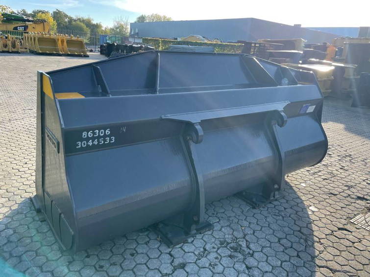 Volvo L120 H Bucket 4