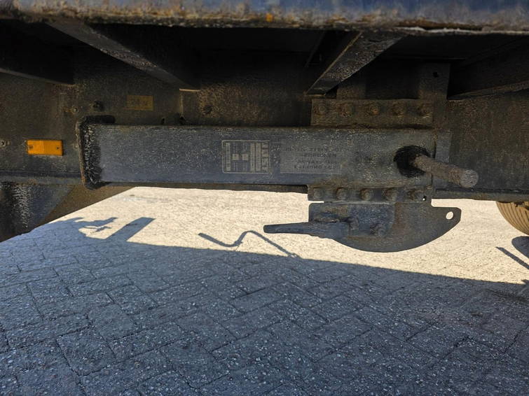 Van Hool BPW - Drum Van Hool 3-axle Curtainside Trailer - BPW - Drum Brakes - Air Suspension - 385/65 R22.5 - 39 Ton - 2007 - Export 14