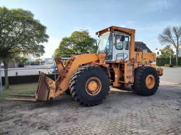 Hyundai HL35