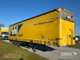Schmitz Cargobull Semitrailer Curtainsider Mega
