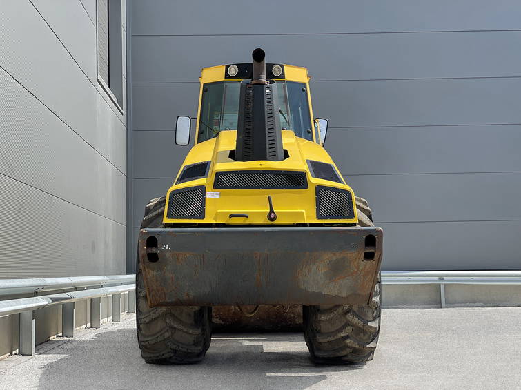 Bomag BW 219 DH-4 8