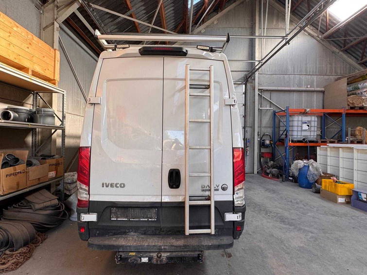 Iveco 35S16 4