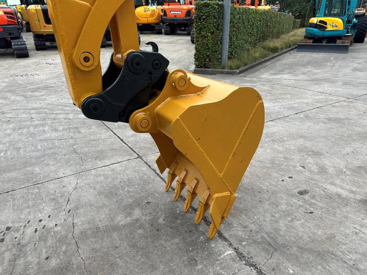 LiuGong CLG906E 10