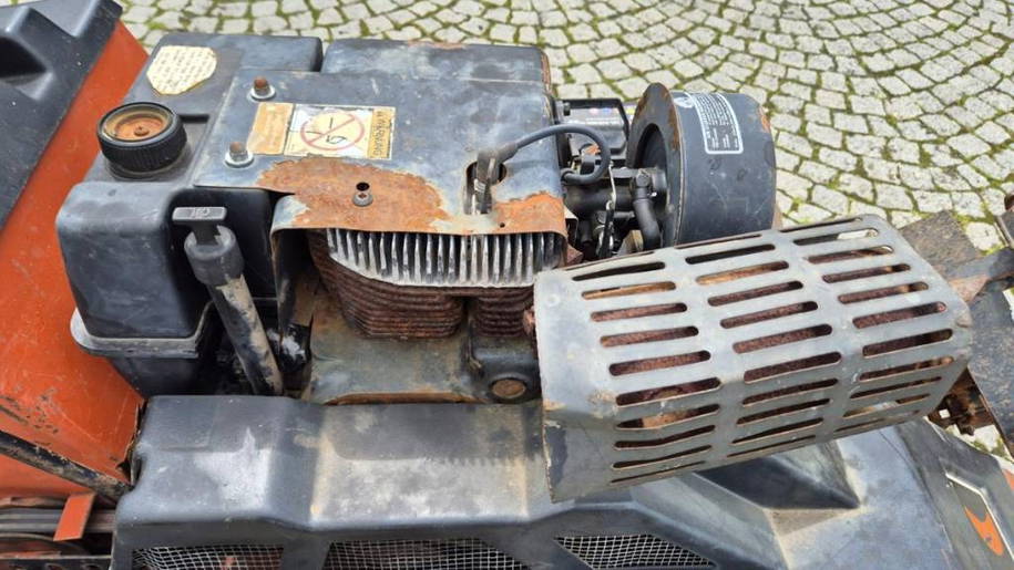 Ditch Witch 1620 KE Trencher | Koparka łańcuchowa 15