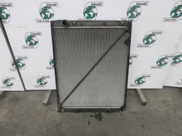 Mercedes-Benz Actros A 942 500 33 03 Radiateur Euro 5