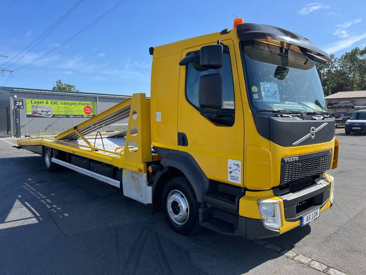 Volvo FL 4x2 Autotransporter/3xCars/Winch/Bed/AC/EU6 1