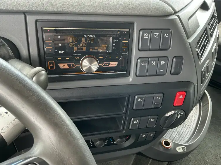 DAF XF 460 H4EN3 14