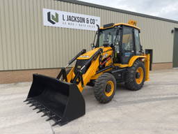 JCB 3DX
