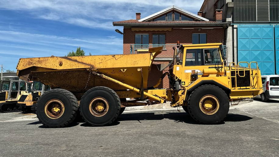 Volvo A25C 6X6 18