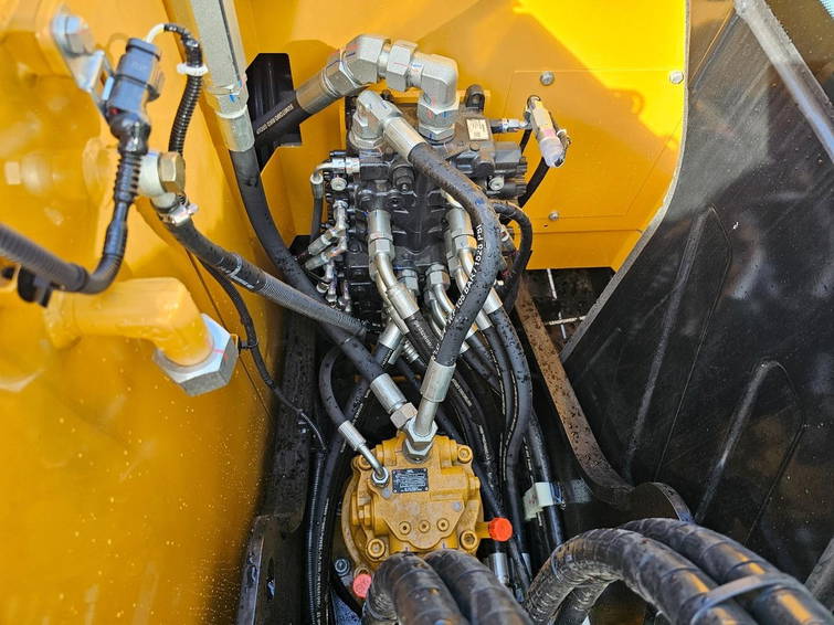 Sany SY70C 16