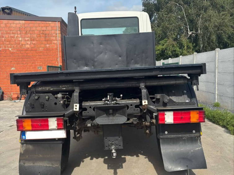 Mercedes-Benz Unimog U300C 4X4 29