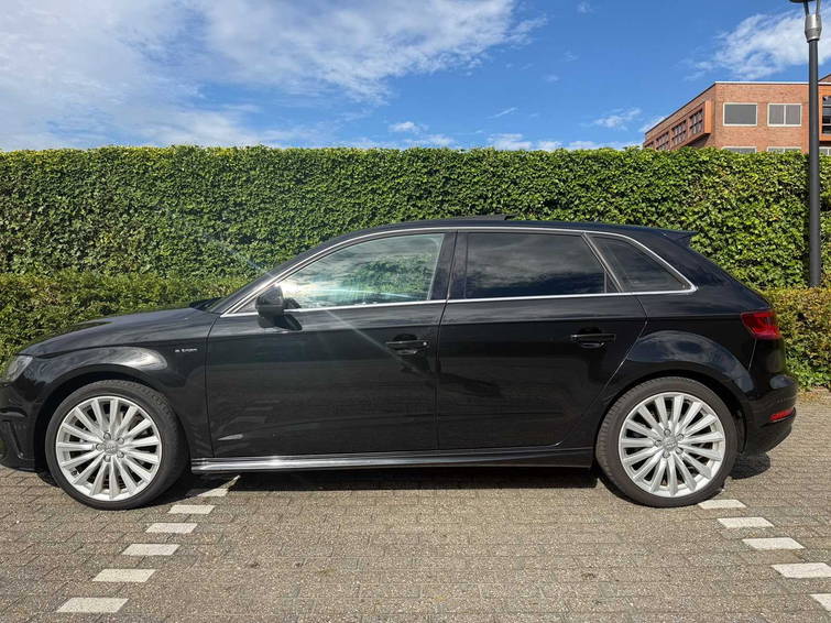 Audi A3 Sportback 1.4 e-tron Amb. PL+ 11