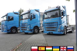 Volvo FH 500 6x2 / 299 tho. km / 2024 / BDF / steering axle / ADR / 3 units