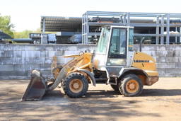 Liebherr L506