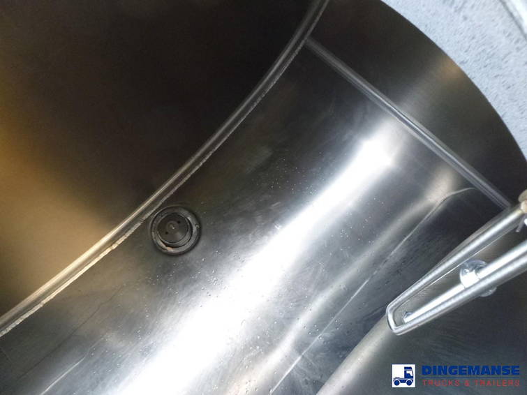 Renault Premium 270 dxi 4x2 fuel tank 13.7 m3 / 4 comp 25