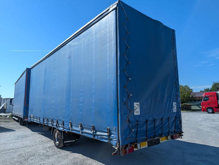 Schmitz Cargobull Sperrmann Anhänger 1