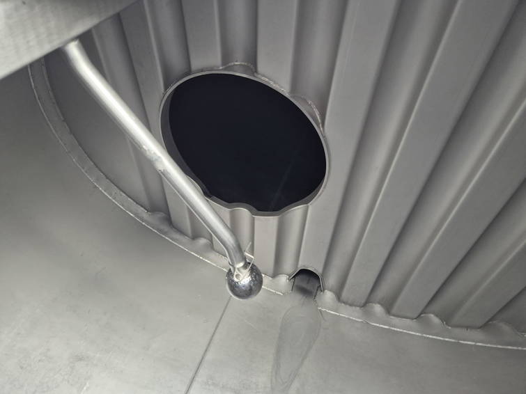 Magyar 18000L Insulated Inox Tank - 1 Comp 11