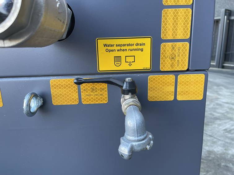Atlas Copco V 28 Stage V 7