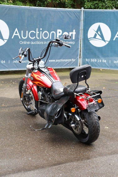 Harley-Davidson Dyna Wide Glide 4