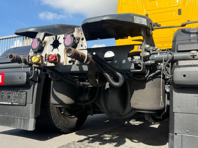 Mercedes-Benz Actros 1851 4x2 Lohr-Kit, GigaSpace, Retarder E6 26